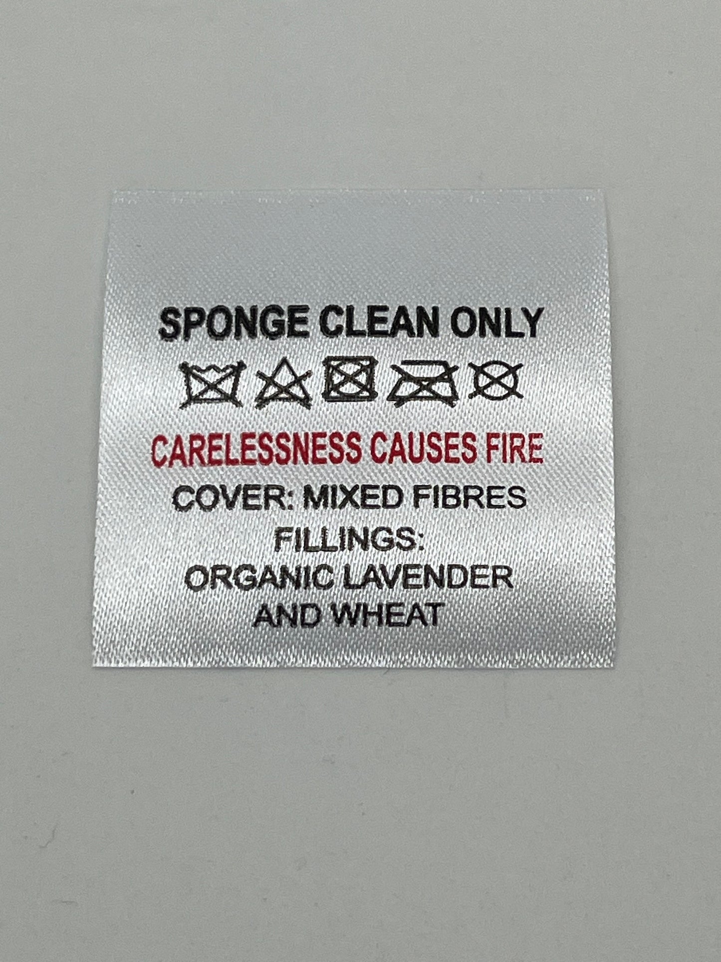 SPONGE CLEAN ONLY – Care Labels B.S 5852