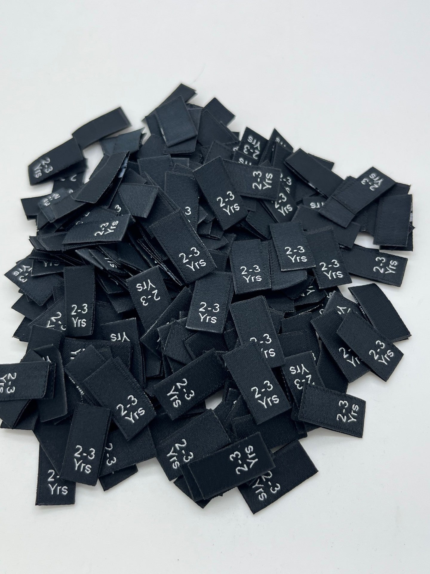 Childrens size labels – Black woven labels