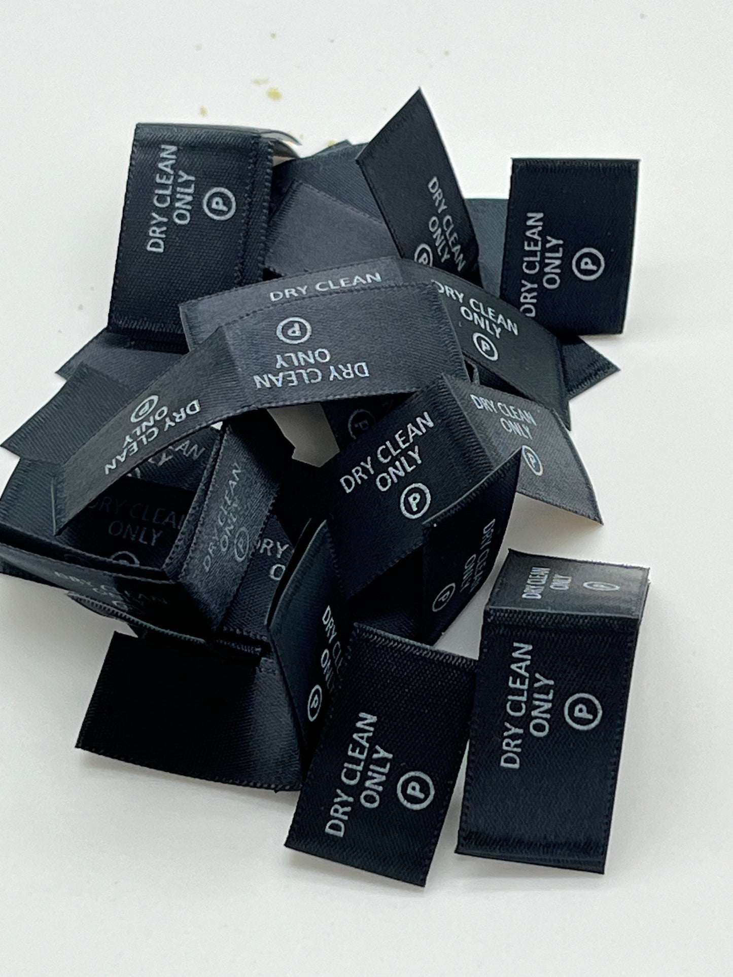 DRY CLEAN ONLY – Black Wash Care Labels (REF A28)