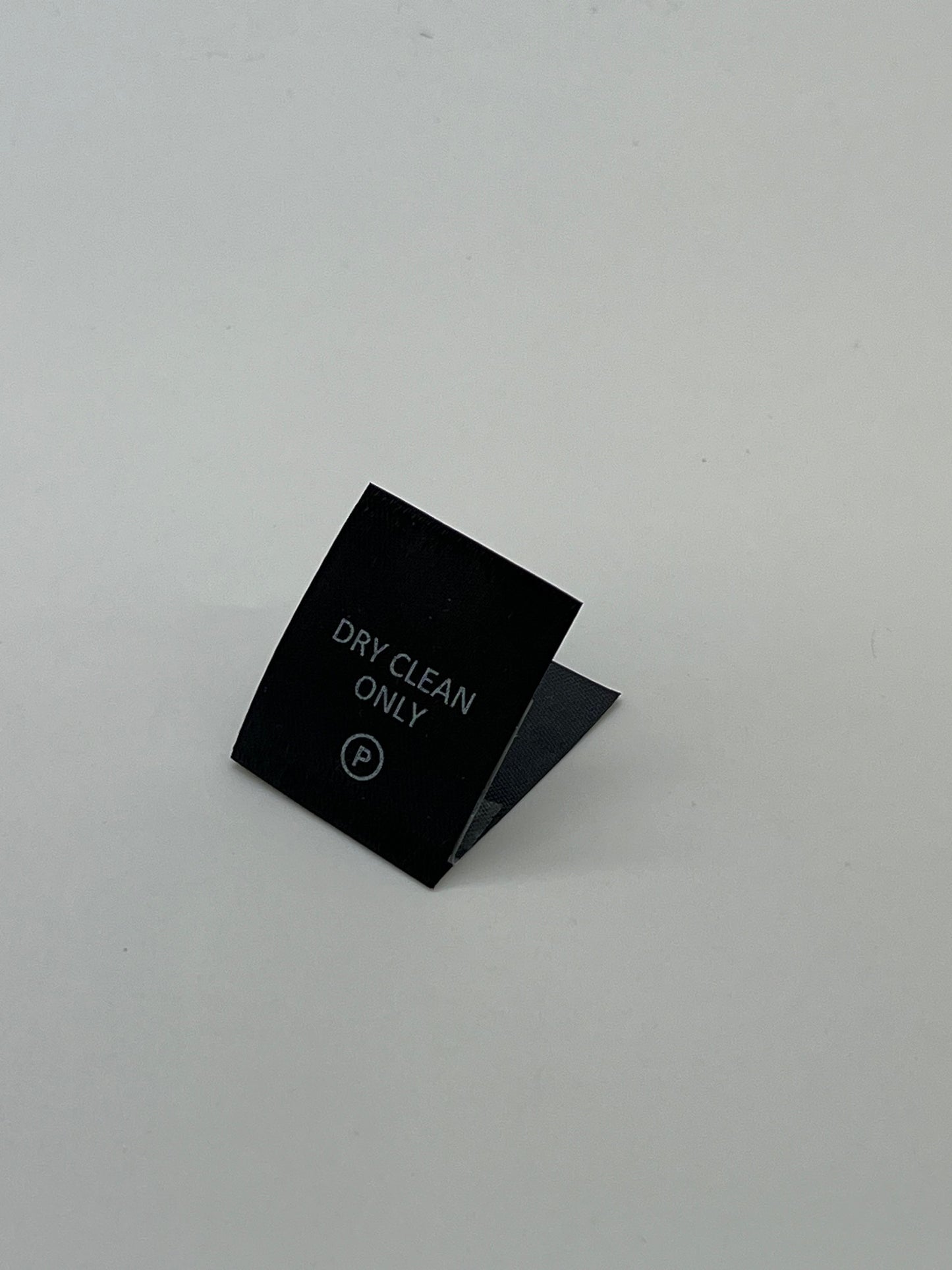 DRY CLEAN ONLY – Black Wash Care Labels (REF A28)