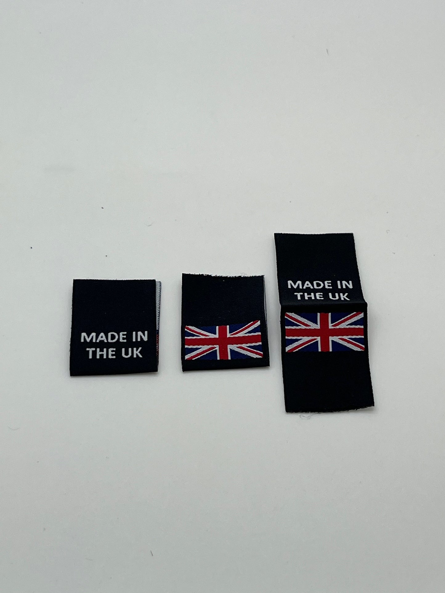 MADE IN THE UK – Loop Fold Garment Label (REF A29)