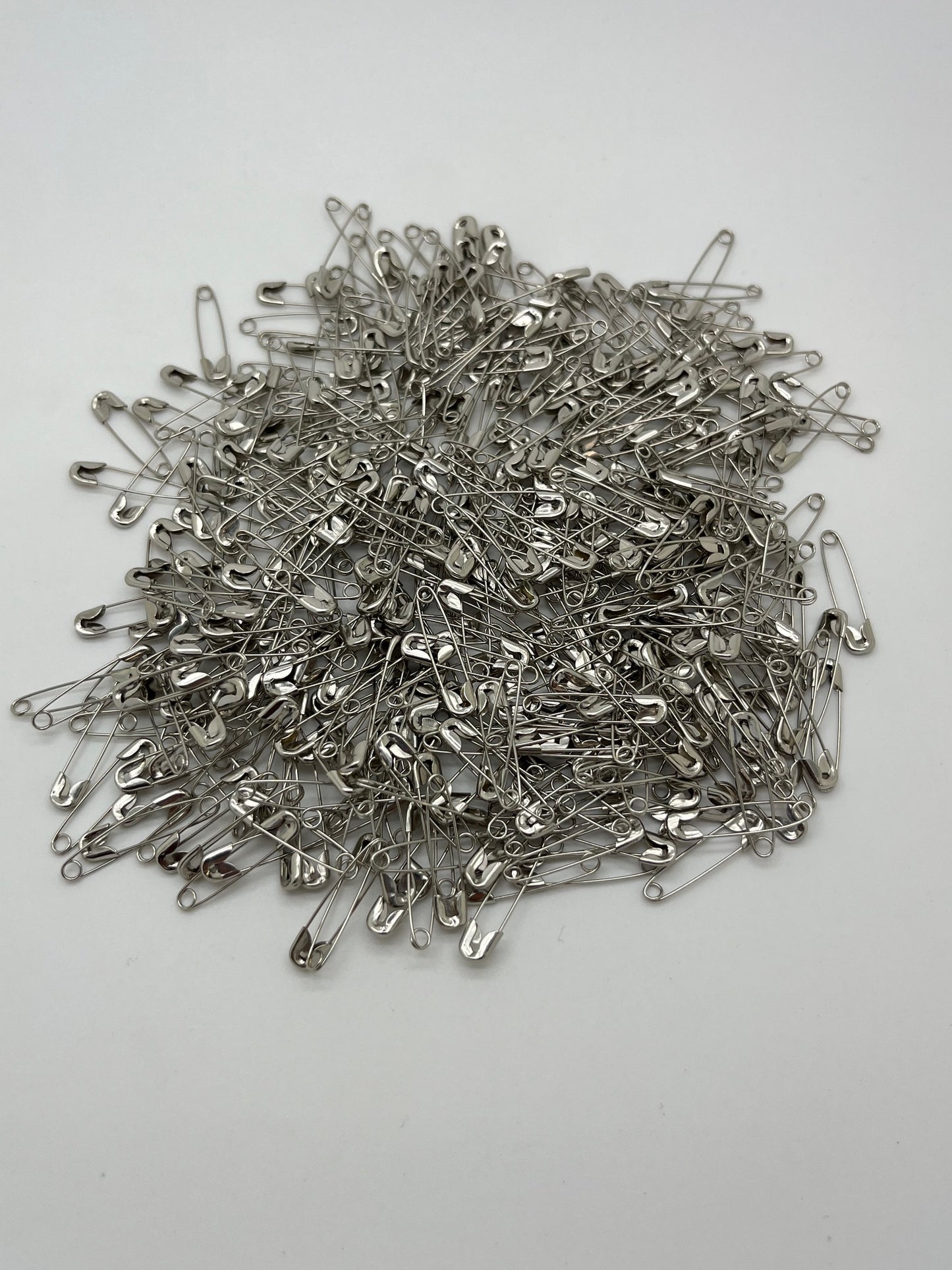 Safety Pins – Gold / Black / Silver