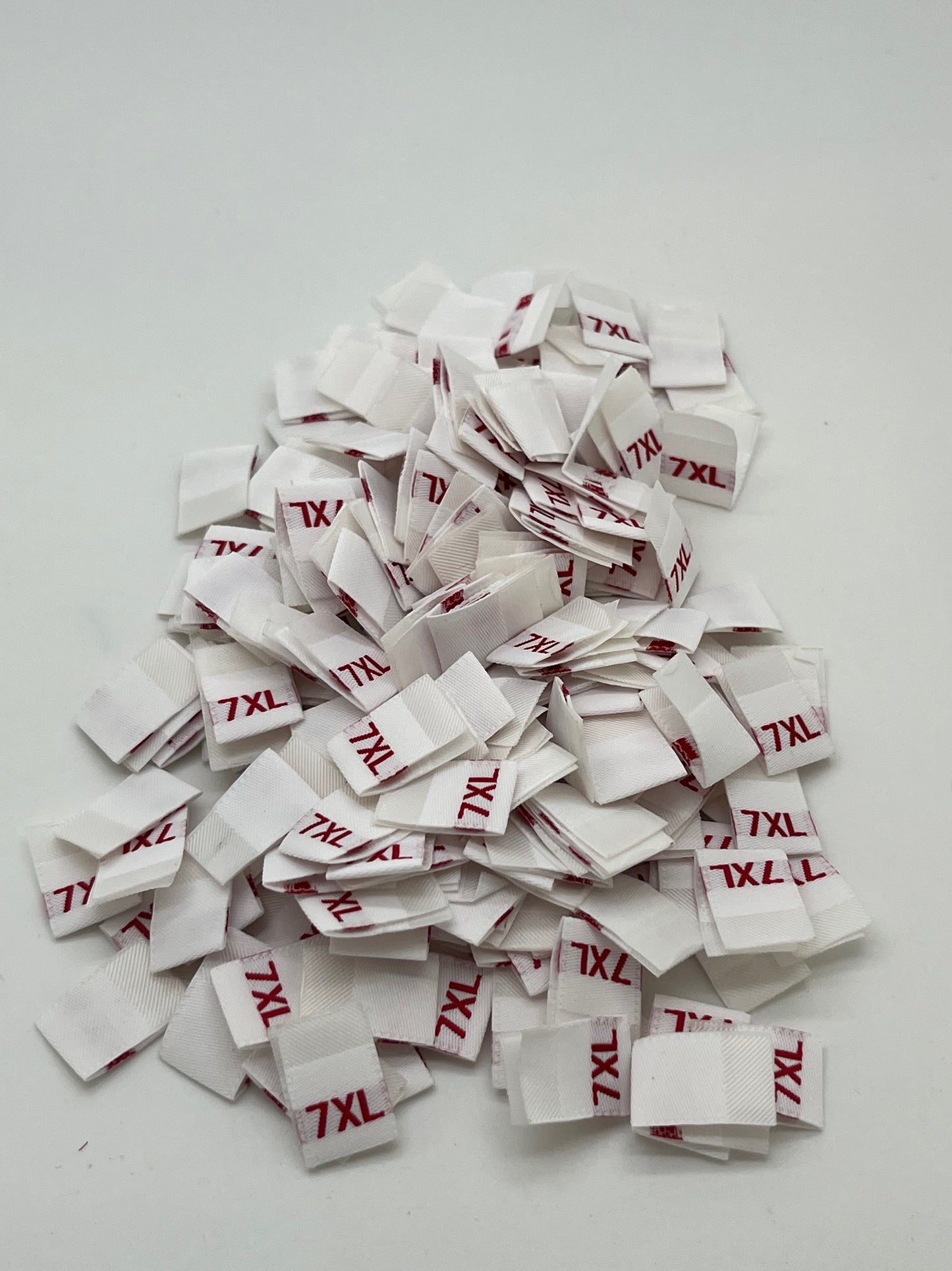 (2XS – 7XL) (4 – 40) – White Size Label